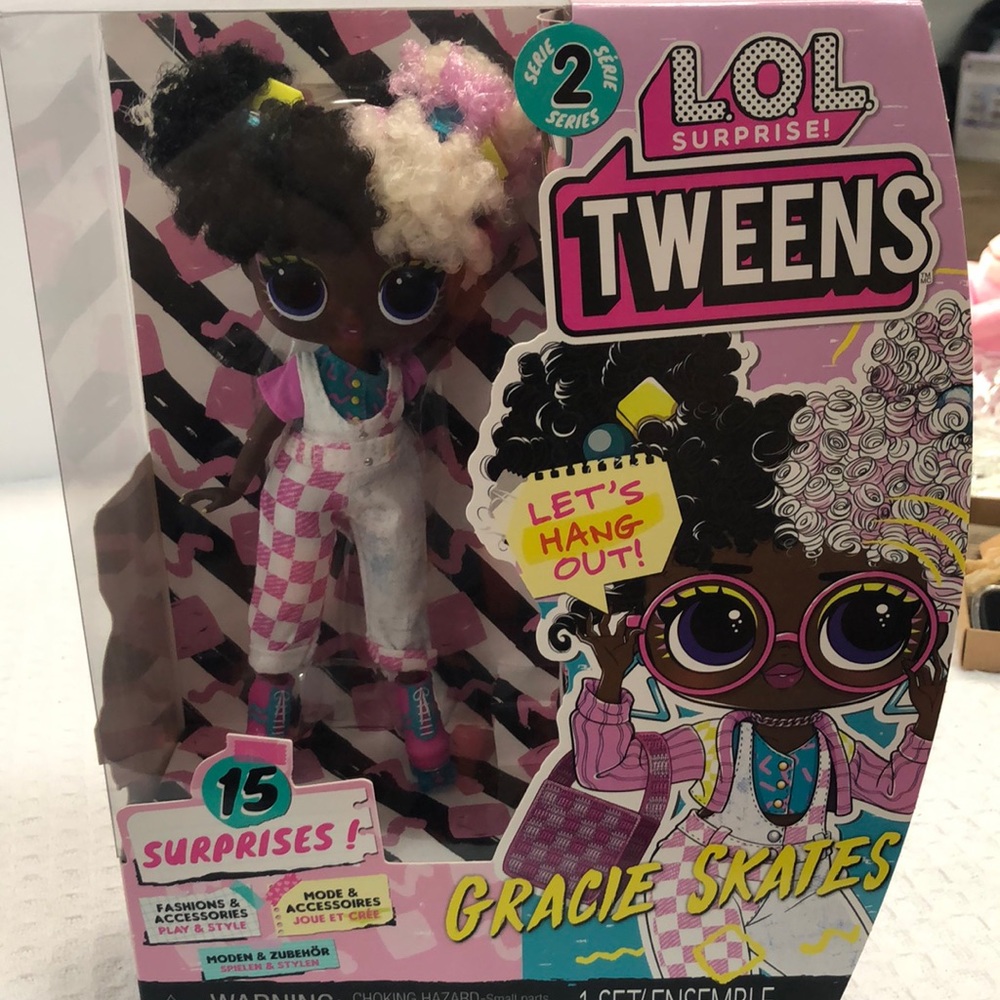 Gracie Skates Tween LOL Surprise